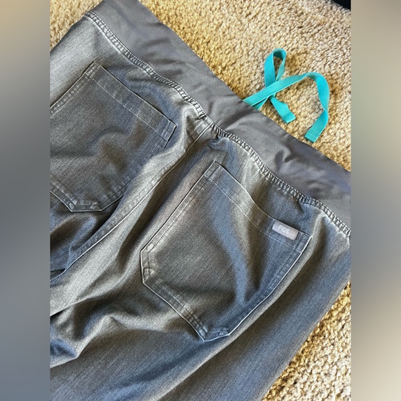 Graphite womens livingston scrub pant - Picture 4 of 13